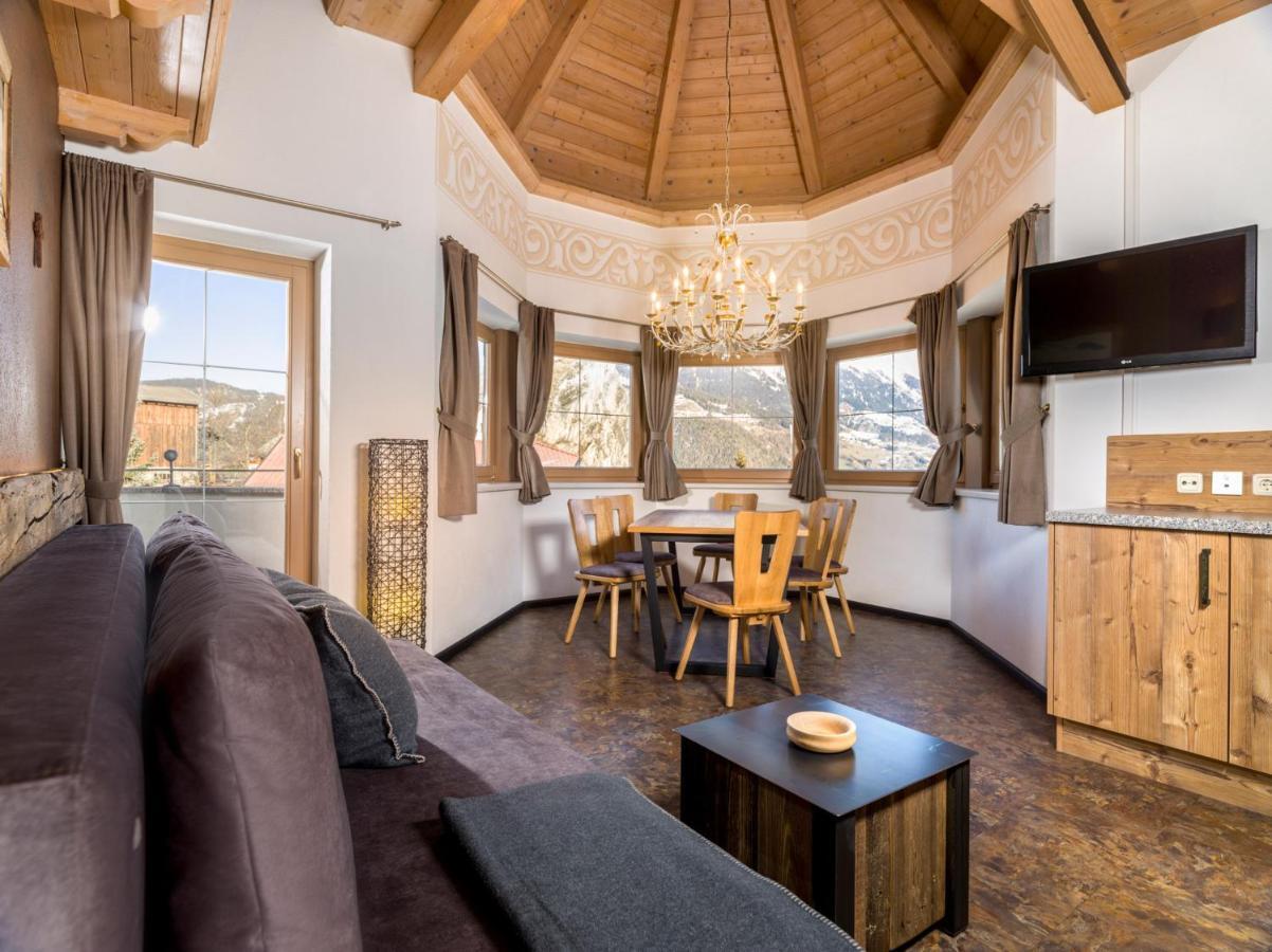 Laudegghof Ladis Inklusive Sommer Bergbahnticket المظهر الخارجي الصورة